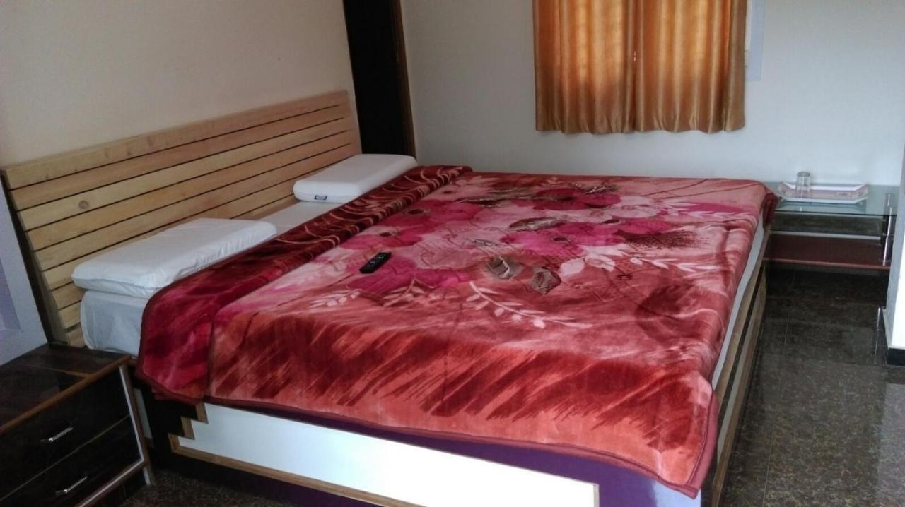 فندق Sv Residency أوتي المظهر الخارجي الصورة