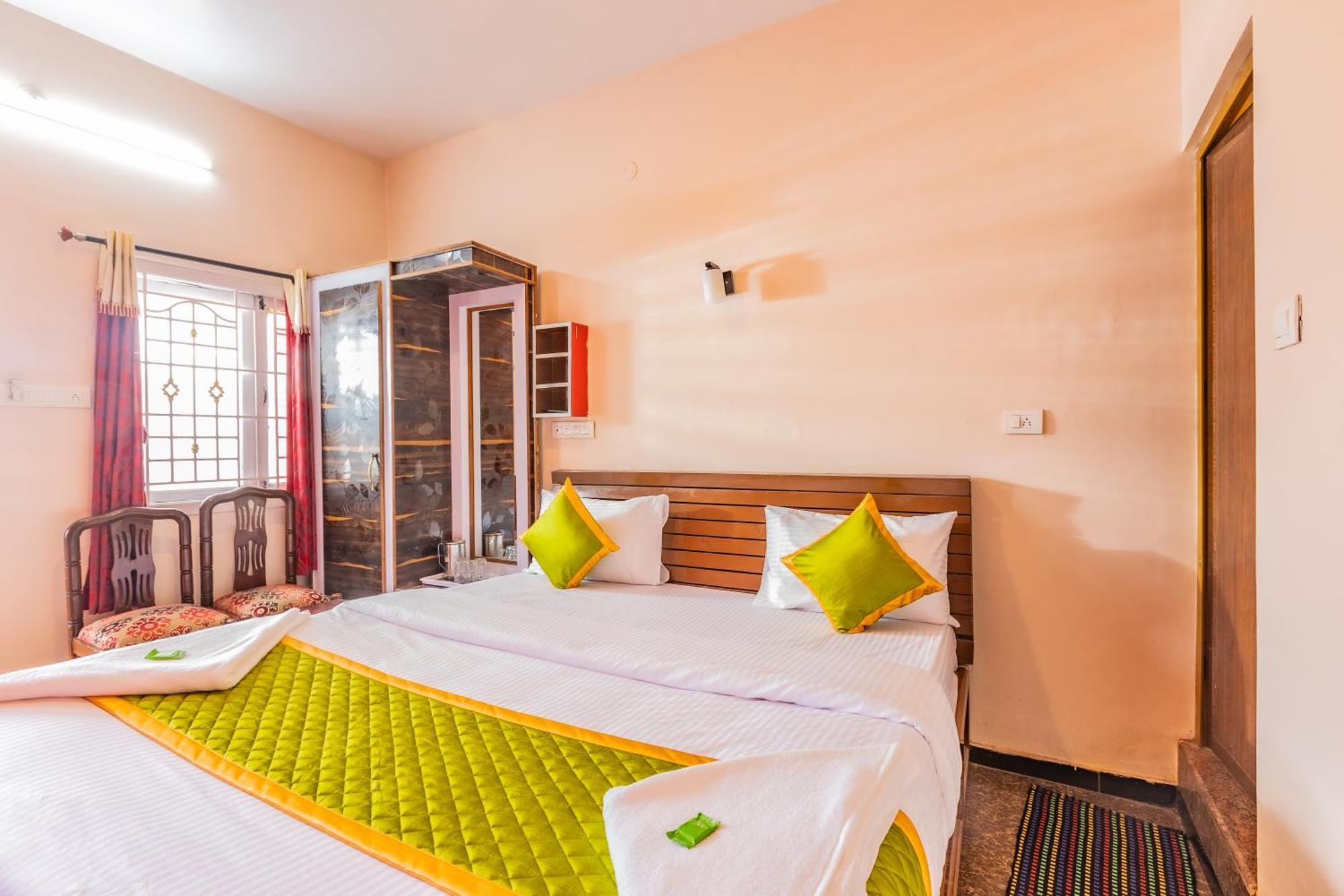 فندق Sv Residency أوتي المظهر الخارجي الصورة